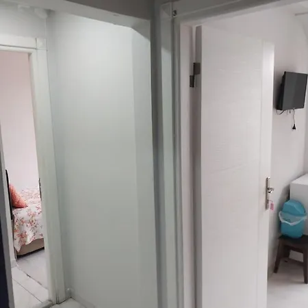 Artemis Apart&otel Apartment *