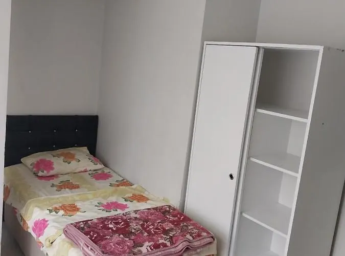 Artemis Apart&otel Apartament *